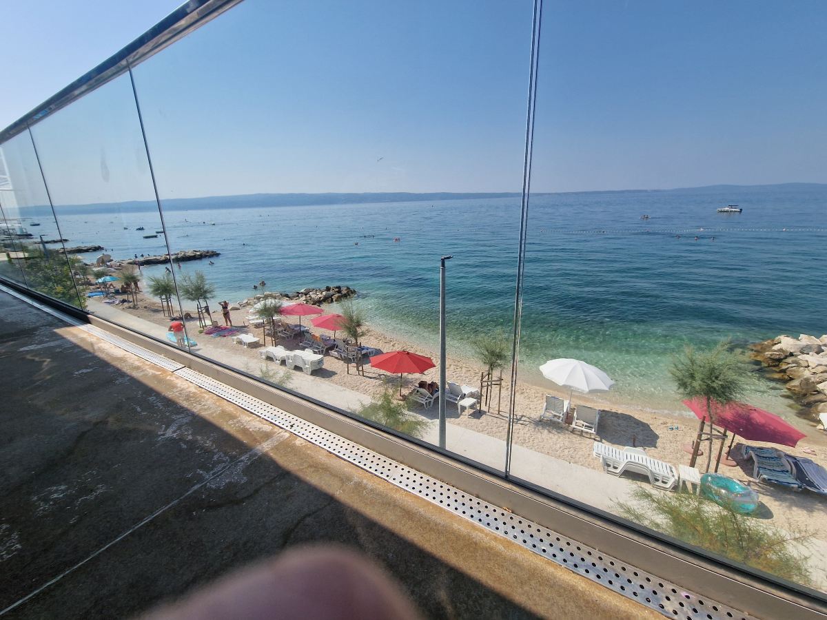 海滨公寓萨尼克酒店-旅行者