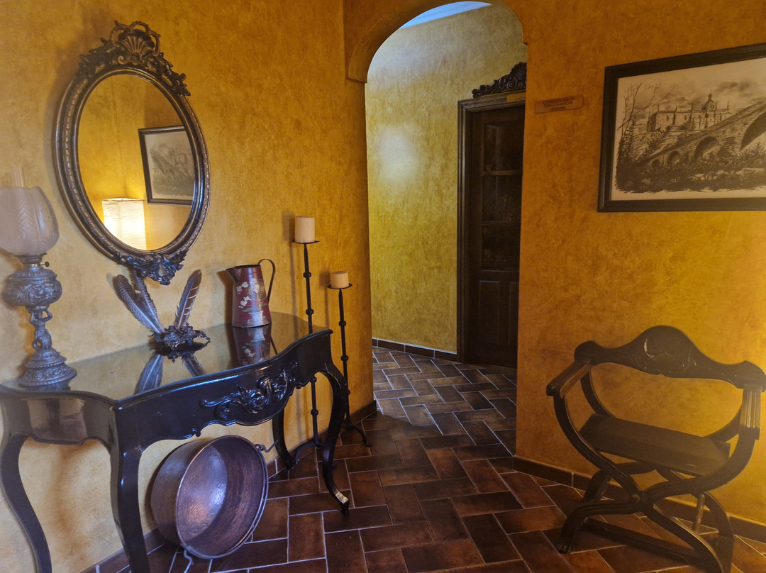 Santibanez el Alto酒店住宿-Hotel Rural Don Julio