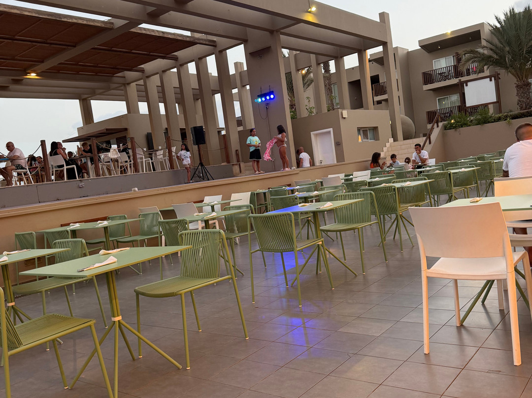 绿洲萨利纳斯海酒店主图