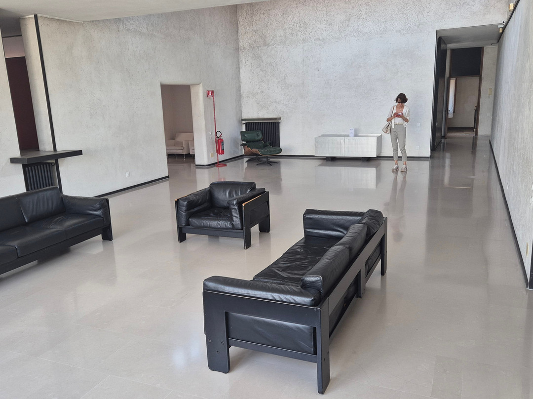 Biblioteca Internazionale La Vigna-维琴查必去景点