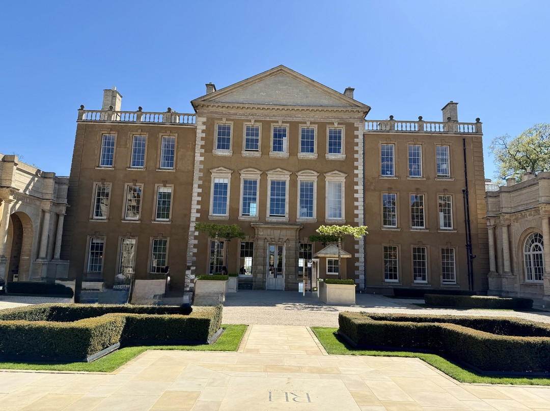 RH England Aynho Park