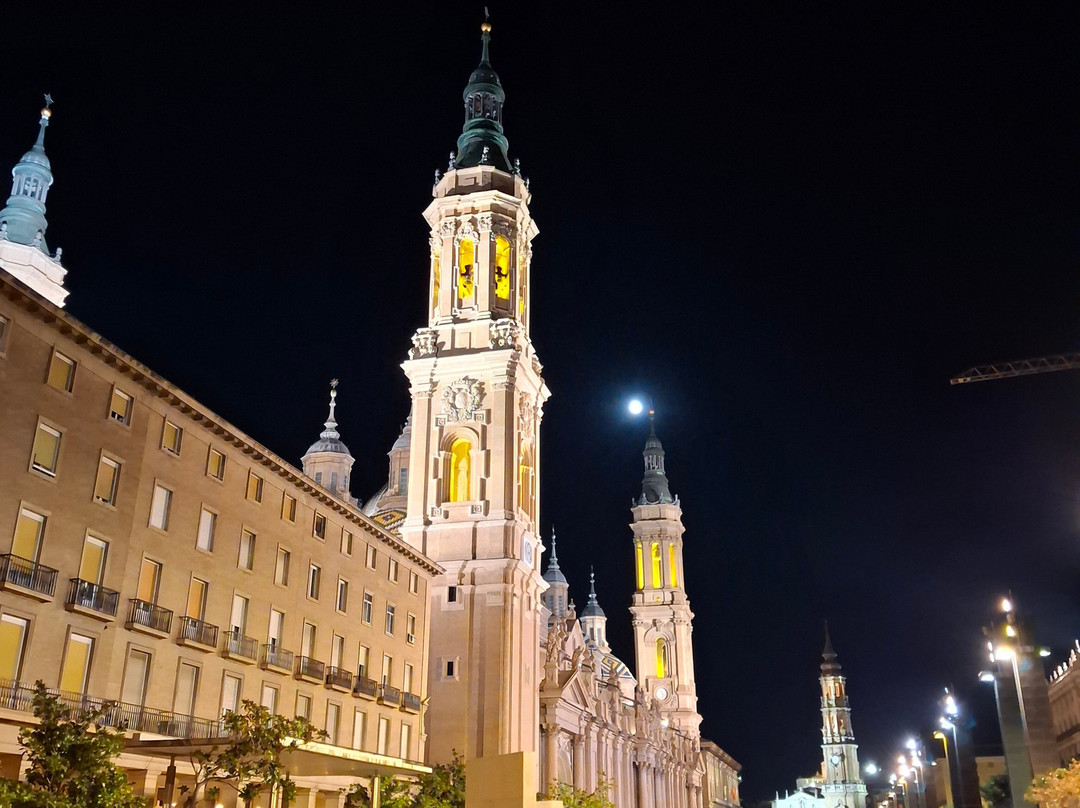 Plaza del Pilar-萨拉戈萨省必去景点