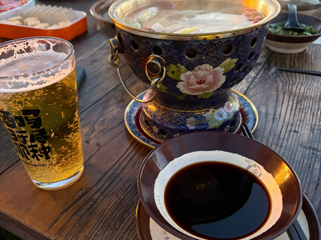 北京胡同步行美食与啤酒之旅，探秘隐秘餐厅-北京市必去景点