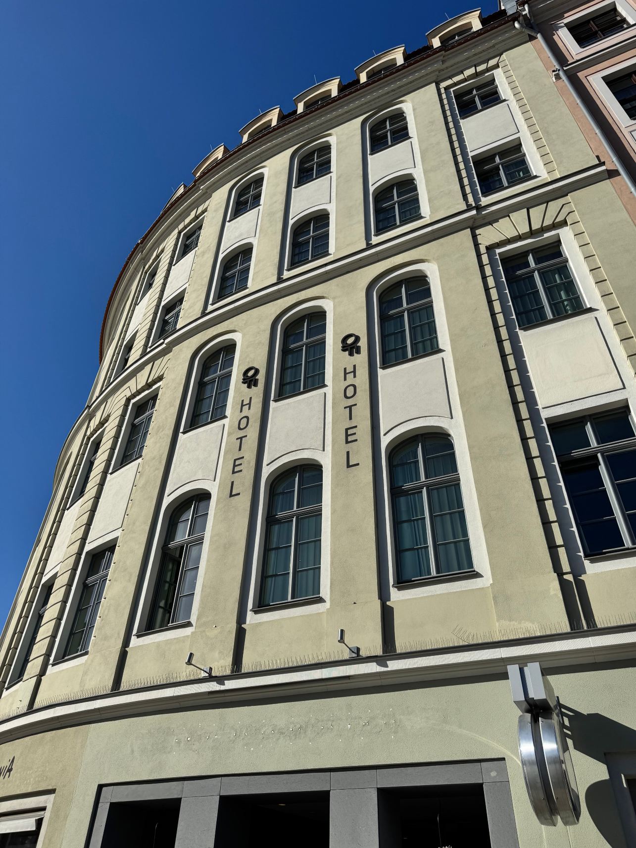 德雷斯顿联排别墅酒店-旅行者