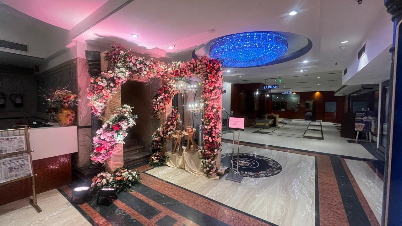 纳格帕尔摄政酒店-度假村/酒店