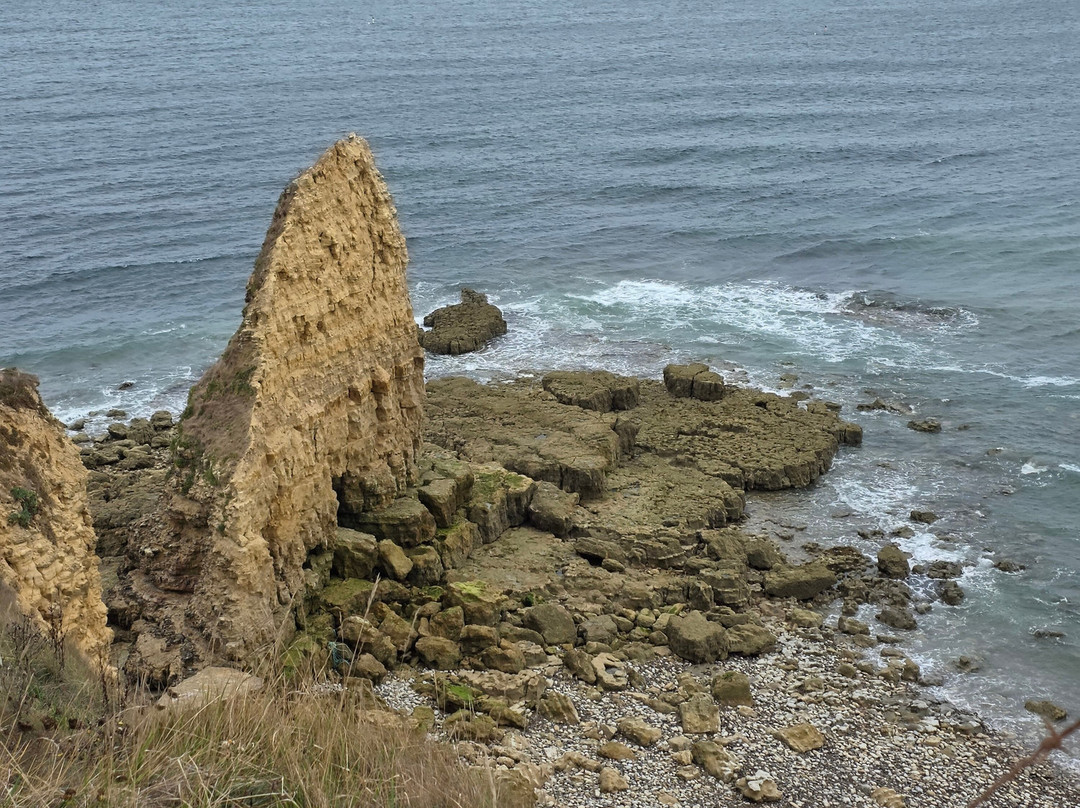 Pointe du Hoc-Cricqueville-en-Bessin必去景点