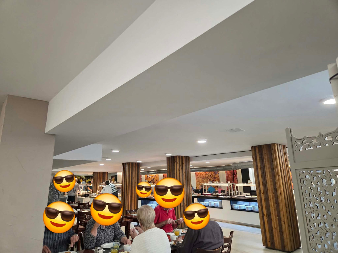 圣戈塔尔酒店主图