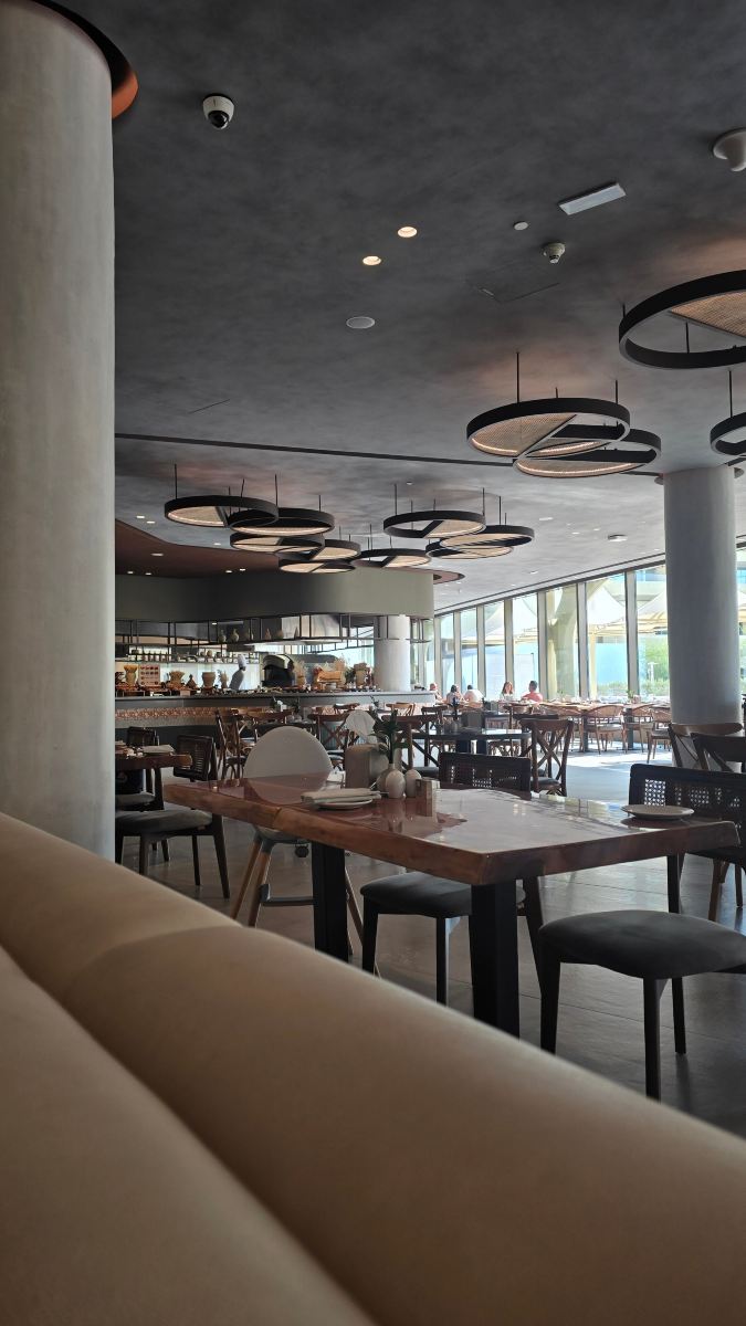 ERTH阿布扎比酒店-旅行者