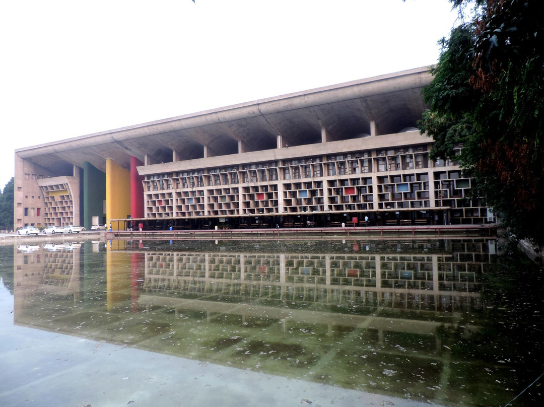 The High Court-昌迪加必去景点