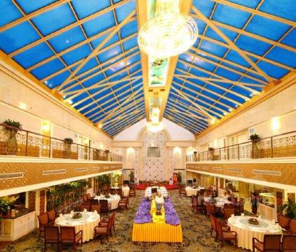 成都璟瑞金港湾酒店(西南交大抚琴夜市店)-客卧