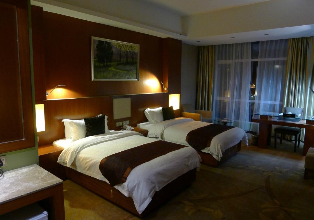 Marudi酒店住宿-梅里茨酒店