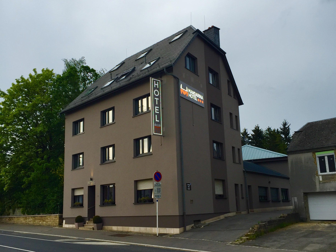 Bour酒店住宿-Mandarina Hotel