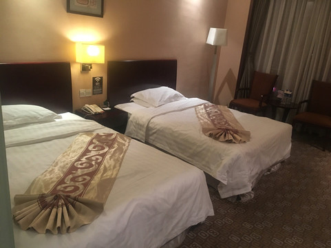 京泰龙国际大酒店主图