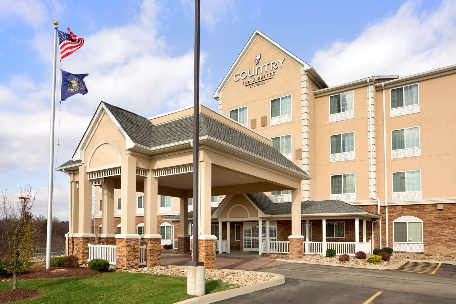 Country Inn & Suites by Radisson, Washington at Meadowlands, PA-官方