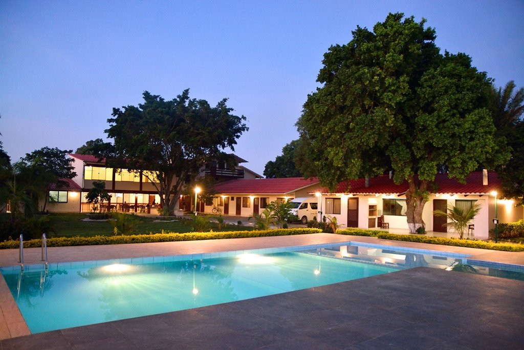 瓦尔内斯酒店住宿-Los Jazmines Hotel Resort