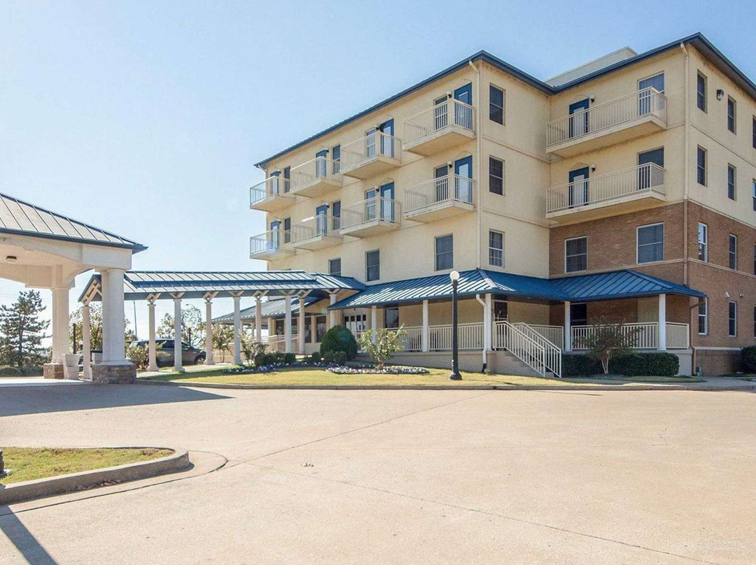 Quality Inn Tulsa – Downtown West主图