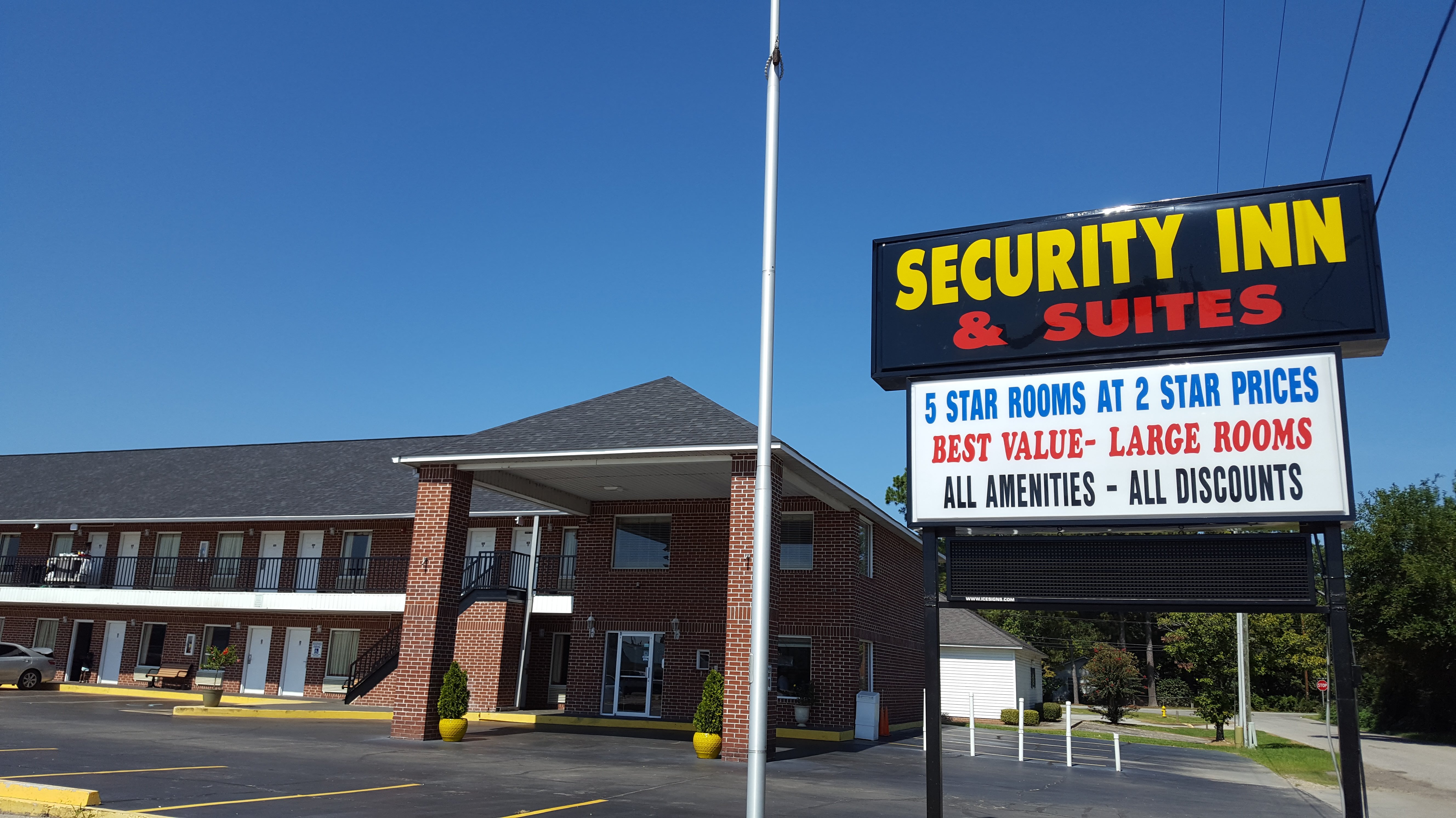 Security Inn & Suites-官方