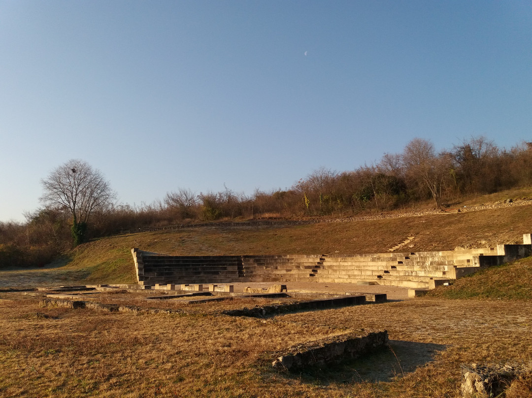 Ancient Theater Mieza景点图片