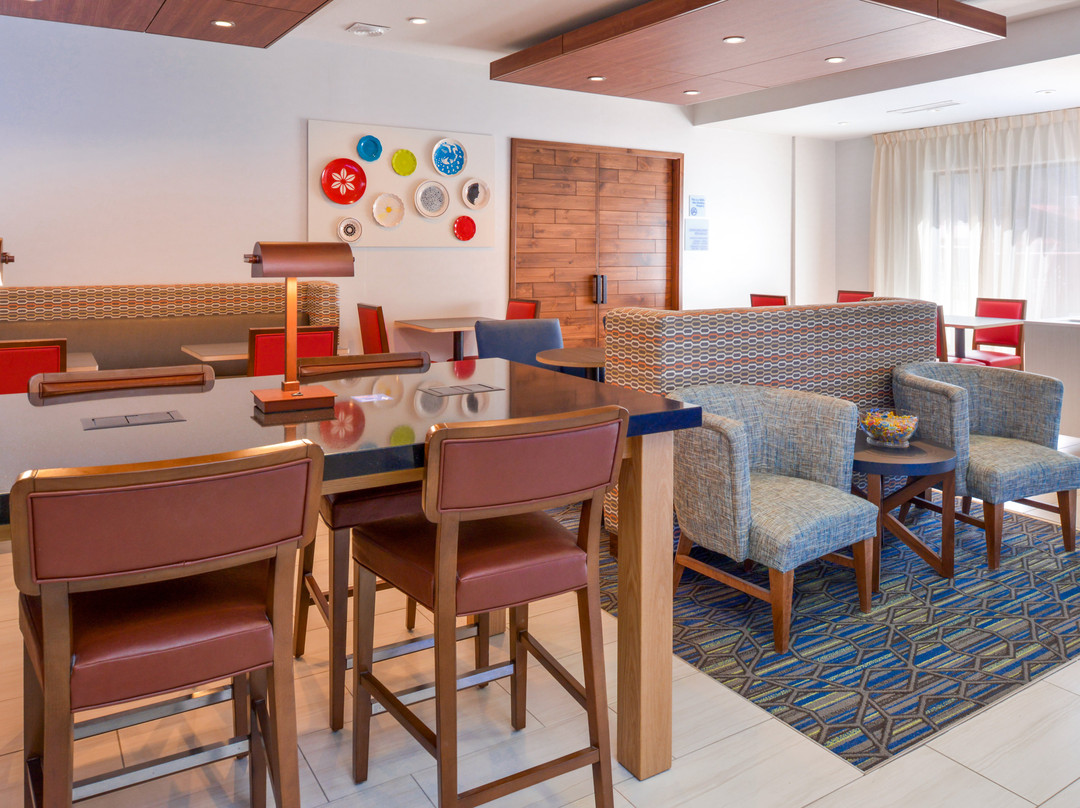 Holiday Inn Express Glenwood Springs (aspen Area) By IHG