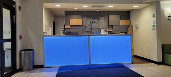 智选假日套房酒店南湾 - 巴黎圣母院UNIV。主图