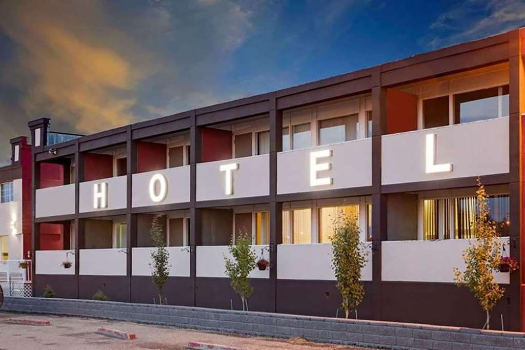 Baymont by Wyndham Edson主图