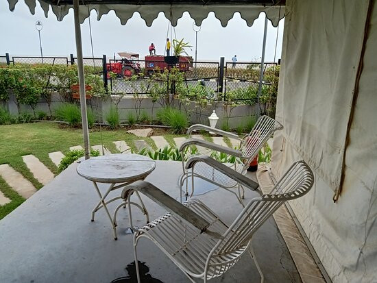 The Fern Seaside Luxurious Tent Resort Daman主图