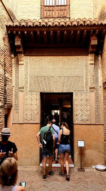 Nhue Concierge-格拉纳达必去景点