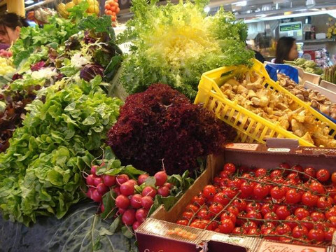 民族市集-巴黎必去景点