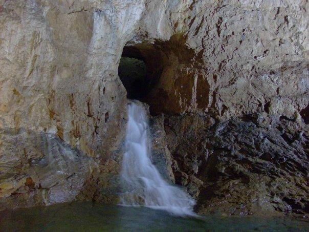 三陟市旅游景点-Hwanseongul Cave