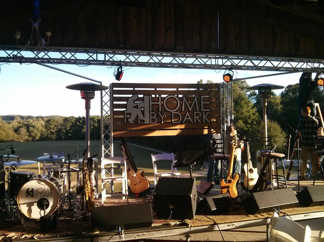 Home By Dark-阿尔法利塔必去景点