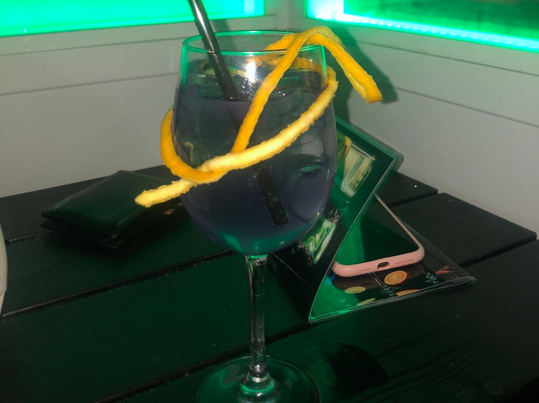 Mojito Bar-切萨雷奥港必去景点