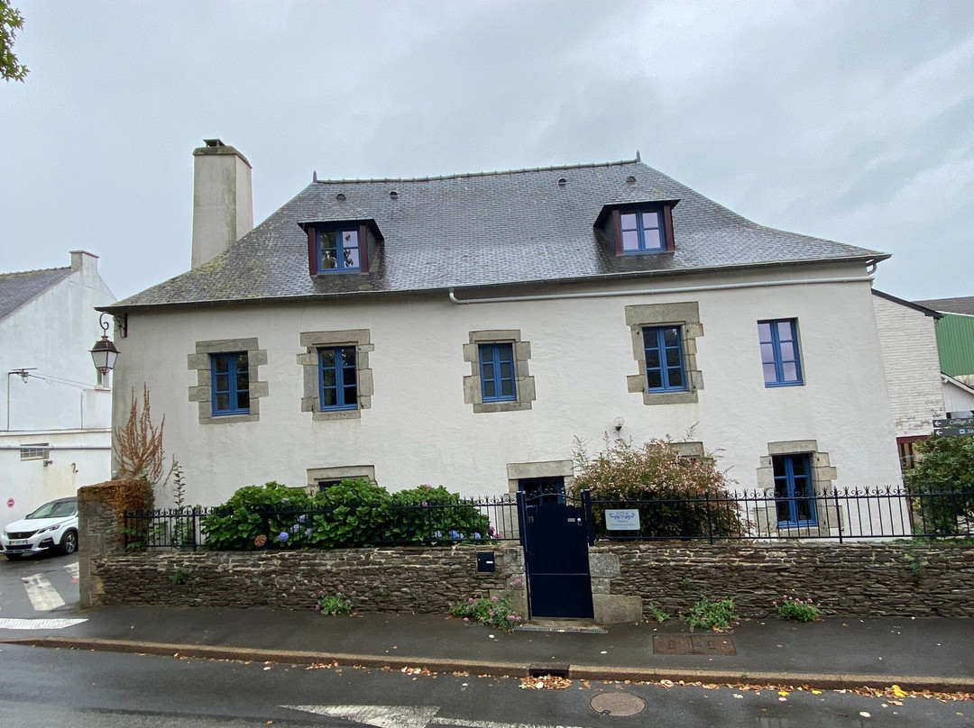 La Cour Des Usulines