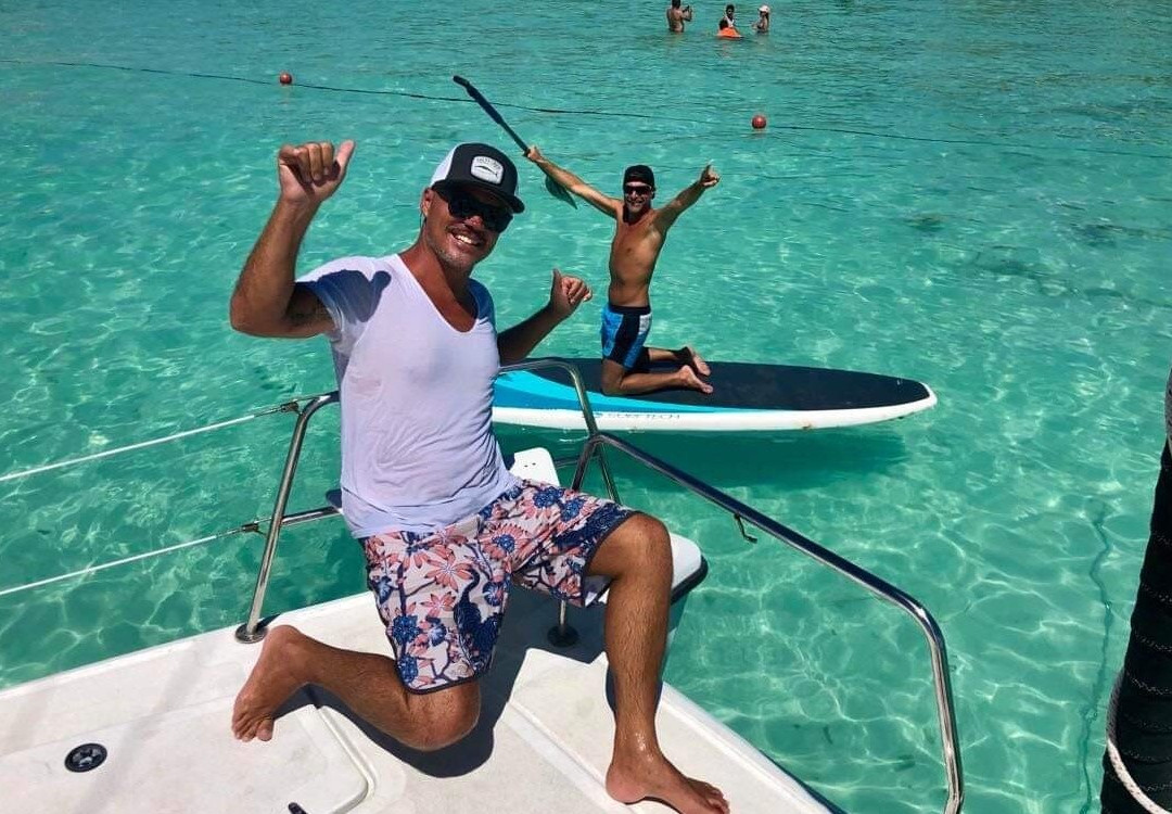 Catamaran Sailing Isla Mujeres景点图片
