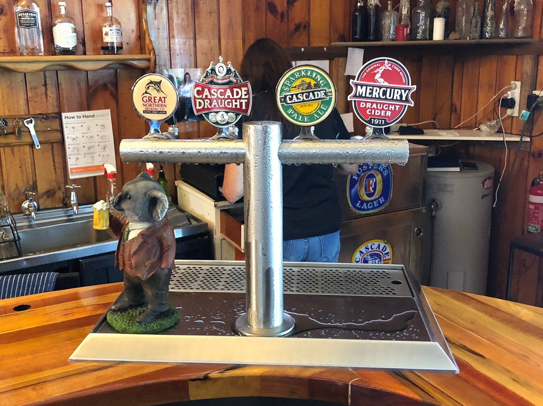 The National Park Hotel主图