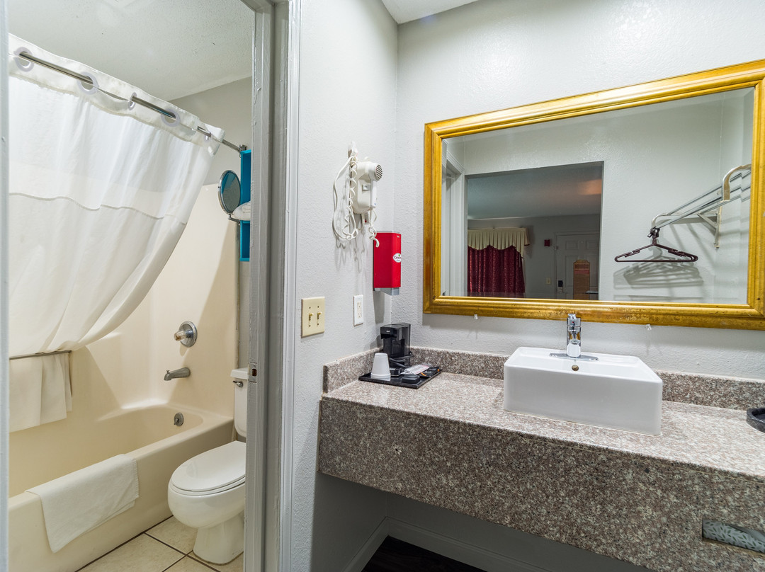 Carolina Lodge at Barnwell主图