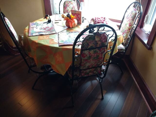 Crews on Inn to paradise suites Huntsville Ontario主图