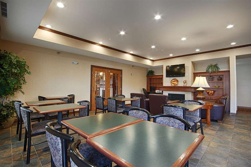 Heritage Hotel And Suites主图