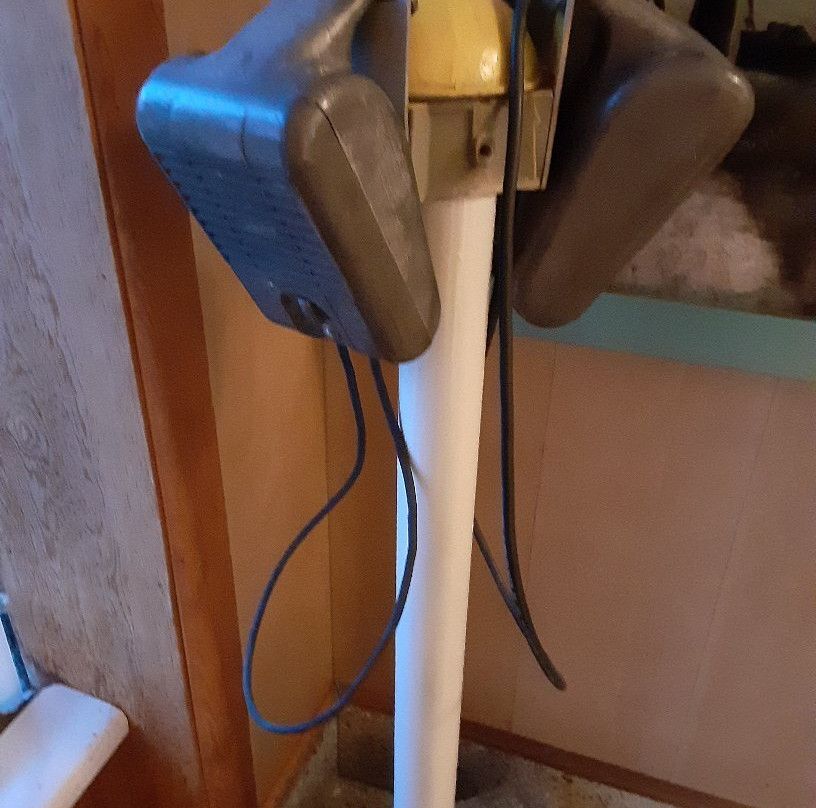 Twin City Drive-In Theatre-布里斯托尔必去景点