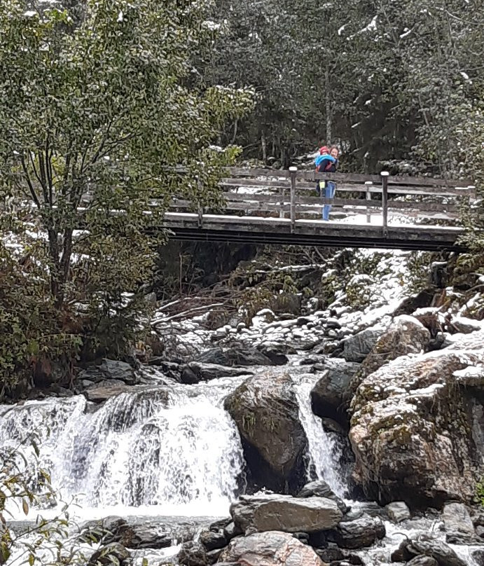 Sintersbacher Wasserfall景点图片
