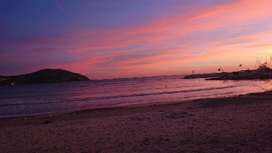 Plage des Lecques景点图片