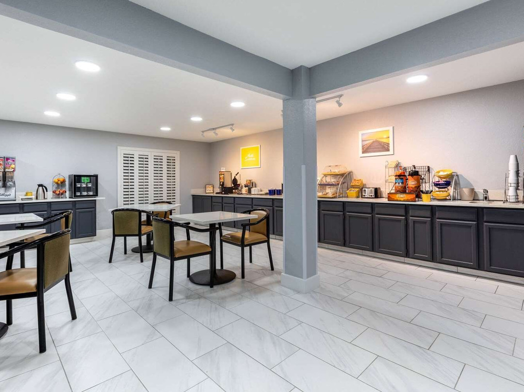 Days Inn by Wyndham Granbury主图