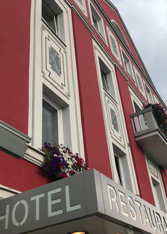 施特劳斯酒店主图
