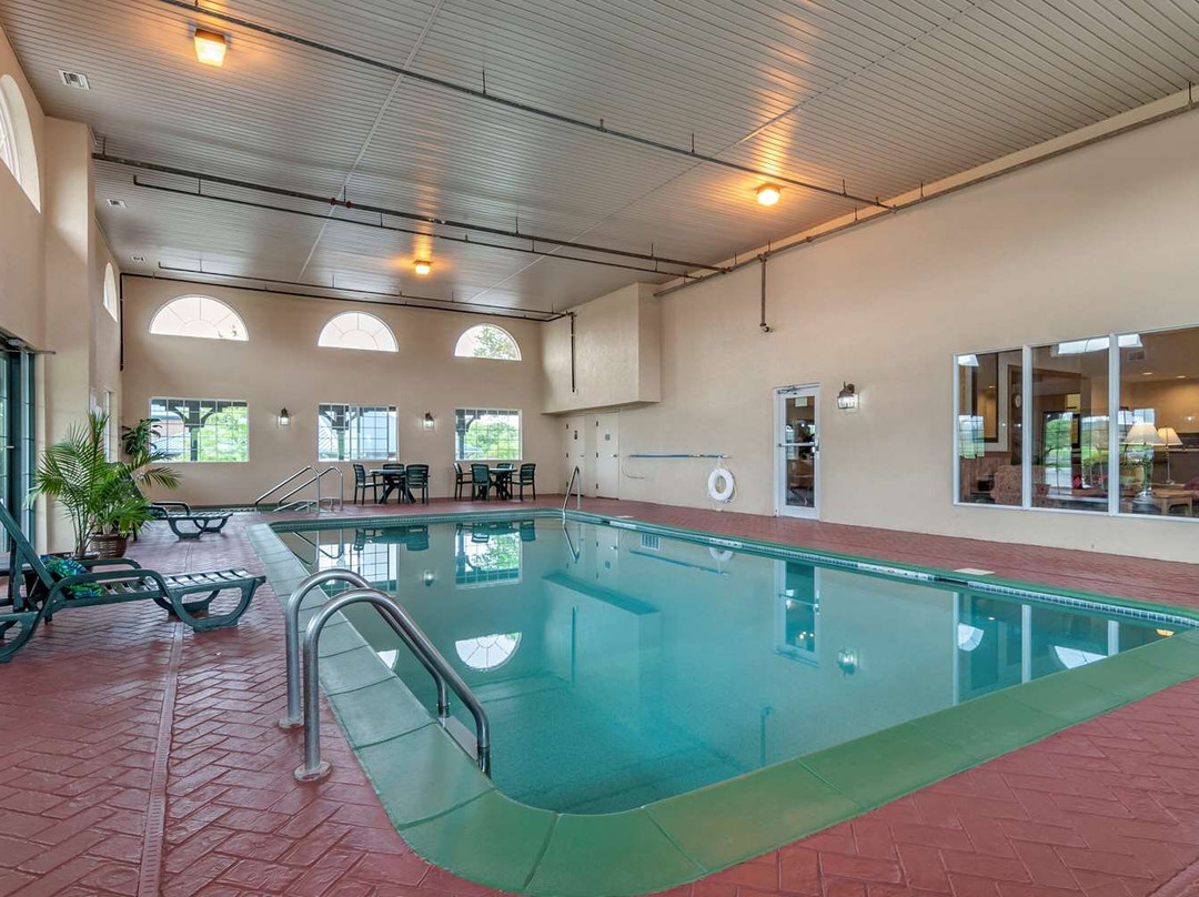 Comfort Inn Warrensburg Station主图