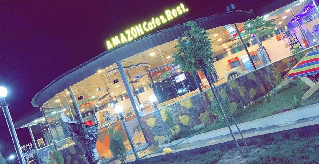 AmaZon Cafe & Restaurant
