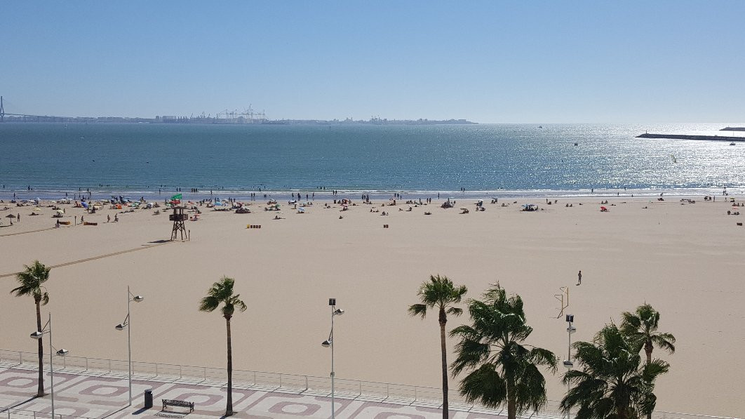 Playa de Valdelagrana-圣玛丽亚港必去景点