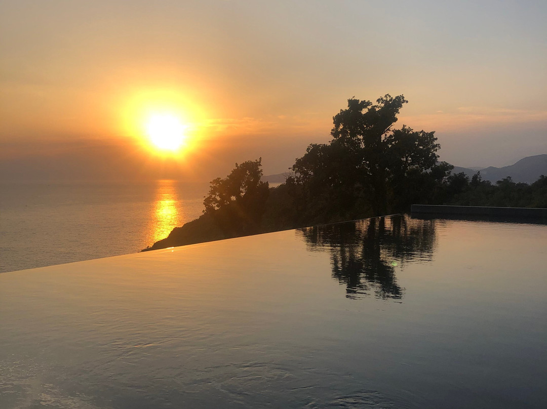 Vivid Blue Serenity Resort主图