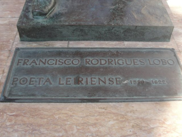 Estatua Francisco Rodrigues Lobo景点图片