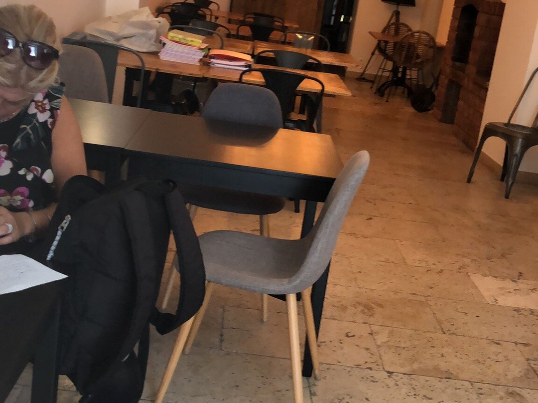 Hôtel Restaurant La Caravelle主图