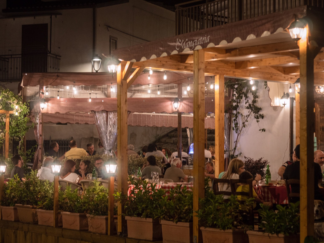 Bernalda餐馆和美食-La Mangiatoia