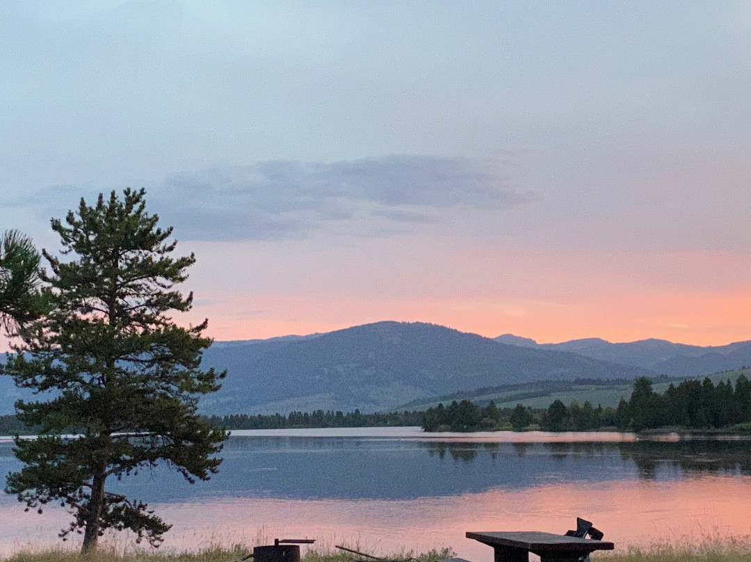 Hebgen Lake-西黄石镇必去景点